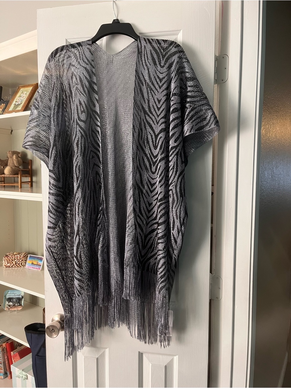 Gray Zebra-Print Fringe Kimono Wrap